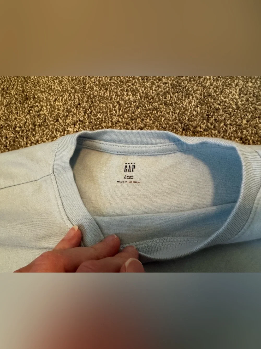 Baby Gap Light Blue Ombre Navy kangaroo pocket toddler cotton t shirt 4T Boy